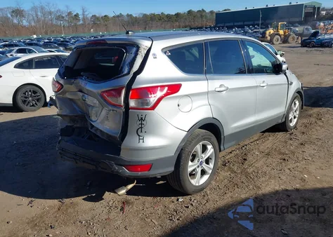 2016 Ford Escape Se z USA, uszkodzony, nr VIN 1FMCU9G91GUA69675
